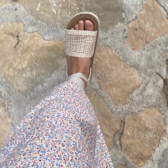 Free People Sandals - Picture 2 of 10